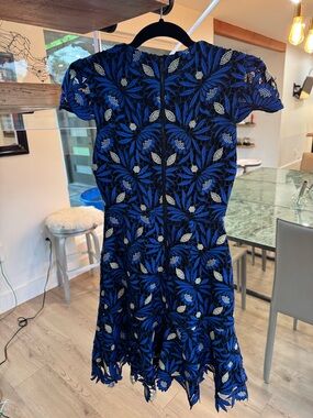 Alice + Olivia Royal Blue & silver Floral Lace Mini Dress